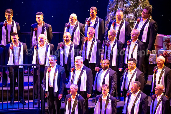 MenAlive - "Merry & Bright, Tinseltown"