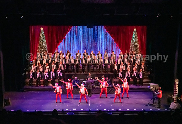 MenAlive - "Merry & Bright, Tinseltown"