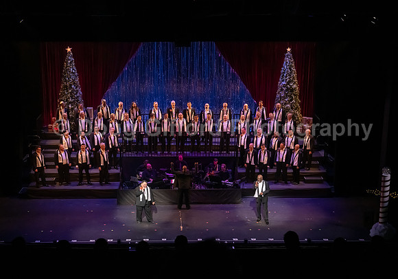 MenAlive - "Merry & Bright, Tinseltown"
