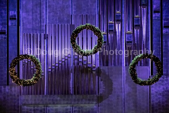 Pacific Chorale  "Tis The Season!"