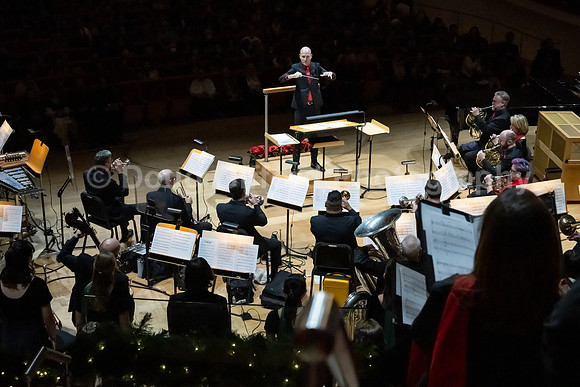 Pacific Chorale  "Tis The Season!"