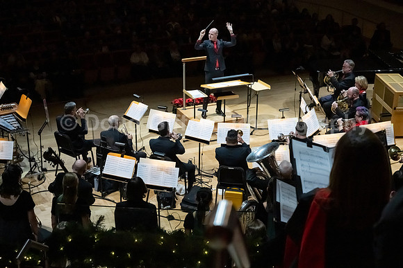 Pacific Chorale  "Tis The Season!"