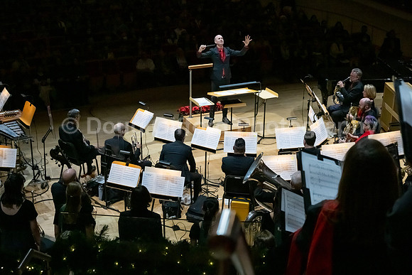 Pacific Chorale  "Tis The Season!"