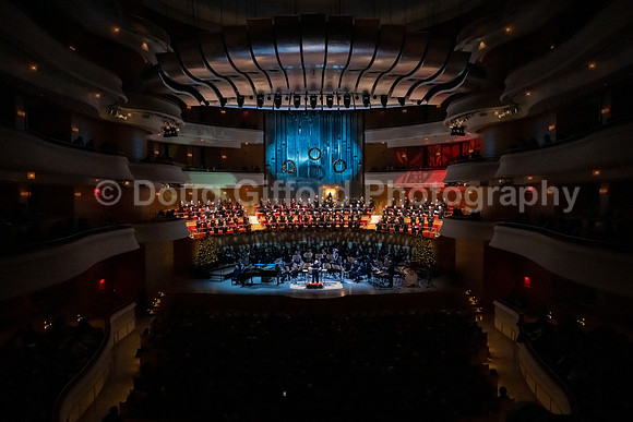Pacific Chorale  "Tis The Season!"