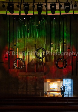 Pacific Symphony "Holiday Organ Spectacular"