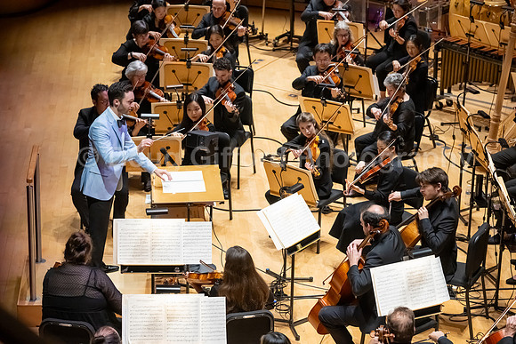 Pacific Symphony Pops Series - Cirque Goes Broadway with Troupe Vertigo