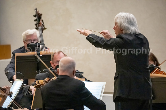 Pacific Symphony and the Pacific Chorale will present a “Concert for Healing”