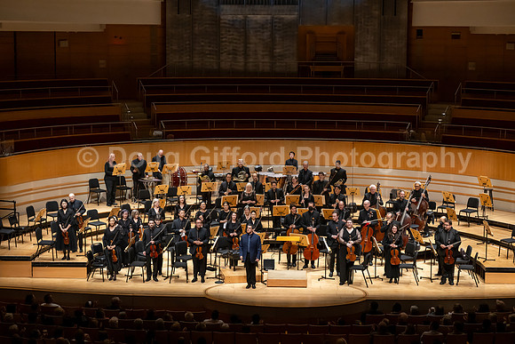 Pacific Symphony / Tchaikovsky’s Fifth & Avi Avital