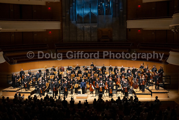 Pacific Symphony / Tchaikovsky’s Fifth & Avi Avital