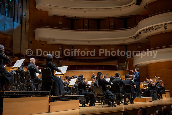 Pacific Symphony / Tchaikovsky’s Fifth & Avi Avital