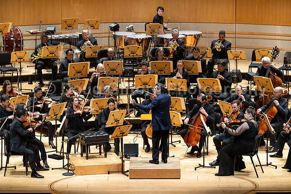 Pacific Symphony / Tchaikovsky’s Fifth & Avi Avital