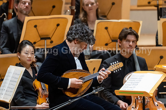 Pacific Symphony / Tchaikovsky’s Fifth & Avi Avital