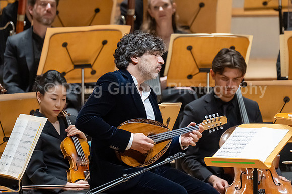 Pacific Symphony / Tchaikovsky’s Fifth & Avi Avital