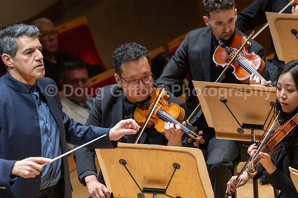 Pacific Symphony / Tchaikovsky’s Fifth & Avi Avital
