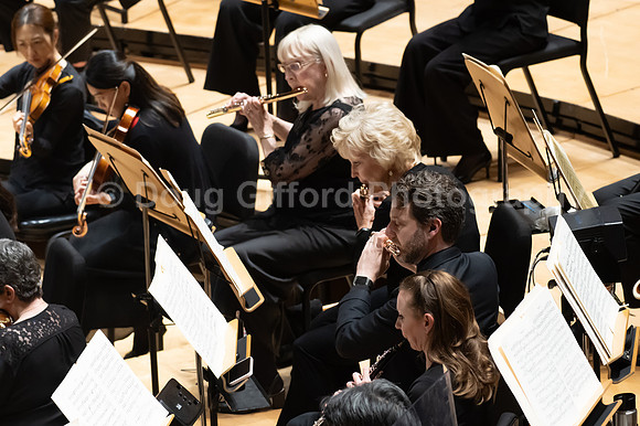 Pacific Symphony / Tchaikovsky’s Fifth & Avi Avital