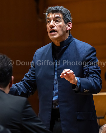 Pacific Symphony / Tchaikovsky’s Fifth & Avi Avital