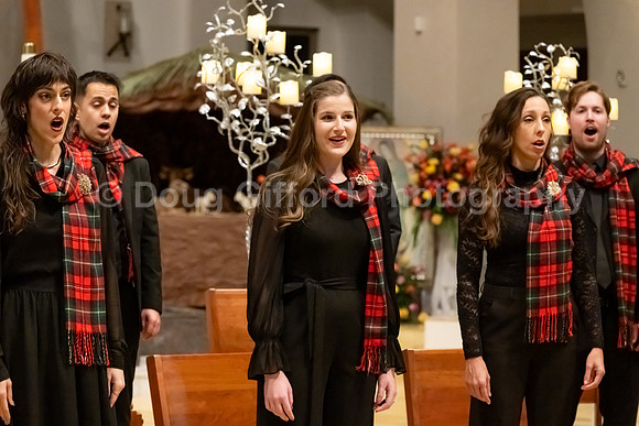 Pacific Chorale - Carols by Candlelight