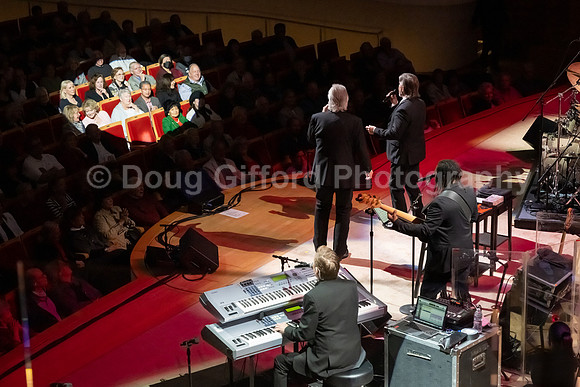 Pacific Symphony - Valentine's Day with the Righteous Brothers