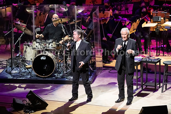 Pacific Symphony - Valentine's Day with the Righteous Brothers