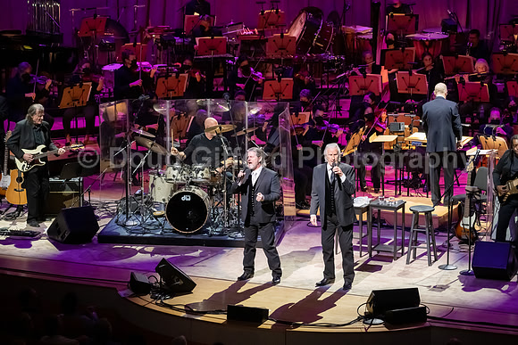 Pacific Symphony - Valentine's Day with the Righteous Brothers
