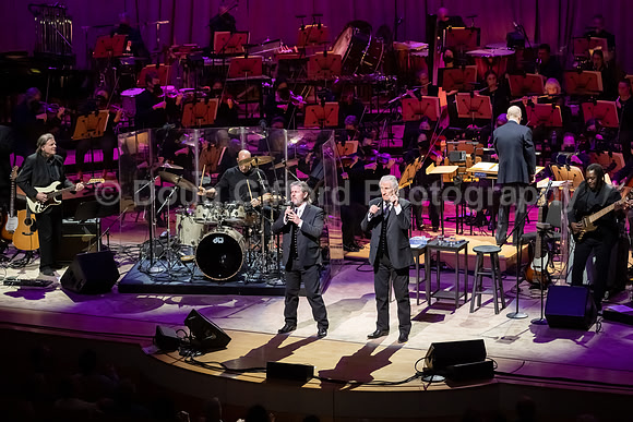 Pacific Symphony - Valentine's Day with the Righteous Brothers