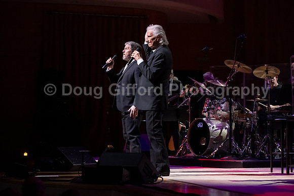 Pacific Symphony - Valentine's Day with the Righteous Brothers
