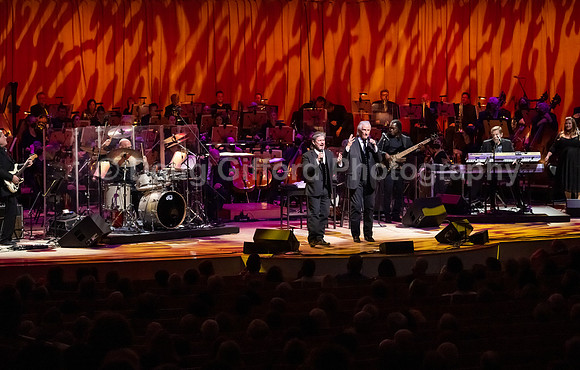 Pacific Symphony - Valentine's Day with the Righteous Brothers
