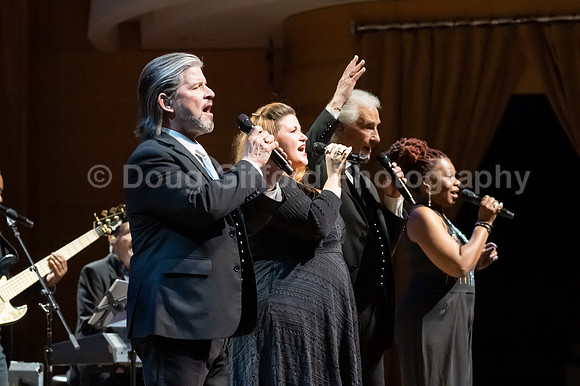 Pacific Symphony - Valentine's Day with the Righteous Brothers