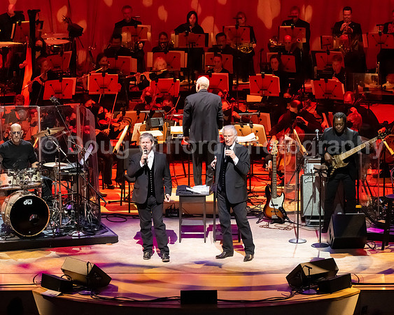 Pacific Symphony - Valentine's Day with the Righteous Brothers