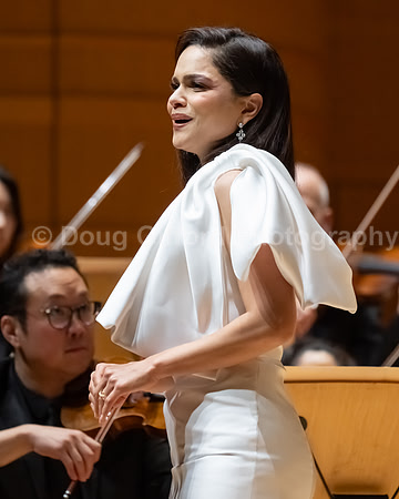 Pacific Symphony - Joshua Bell & Larisa Martínez: Voice & the Violin