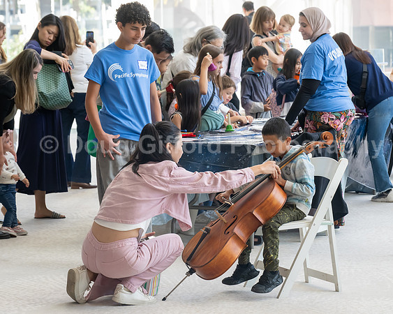 Pacific Symphony / Leopold & The Magic Flute: Opera For Kids!