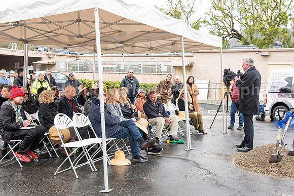 Pacific Marine Mammal Center / Groundbreaking Ceremony