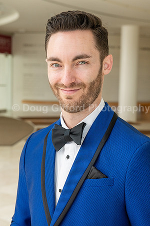 Pacific Symphony 2023-24 Pops Conductor, Enrico Lopez-Yañez