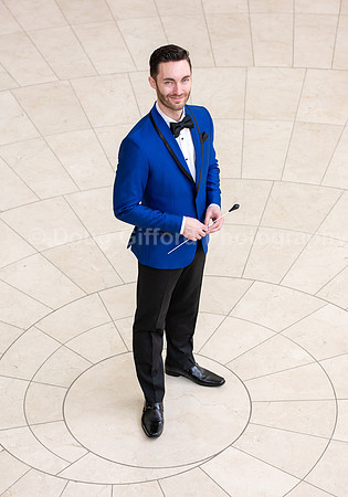 Pacific Symphony 2023-24 Pops Conductor, Enrico Lopez-Yañez