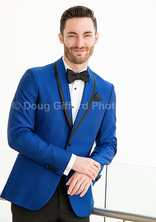 Pacific Symphony 2023-24 Pops Conductor, Enrico Lopez-Yañez