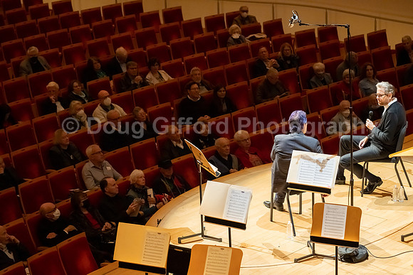 Pacific Symphony - Tao Plays Mozart