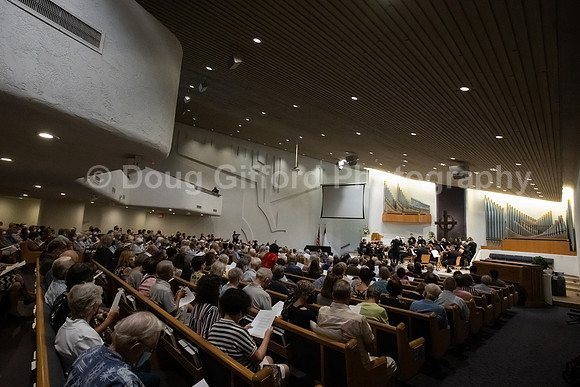 Pacific Symphony and the Pacific Chorale will present a “Concert for Healing”
