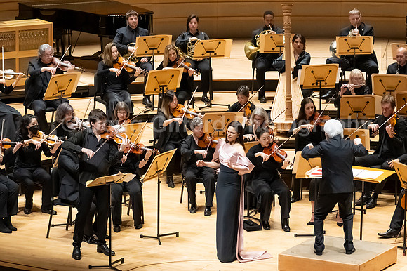 Pacific Symphony - Joshua Bell & Larisa Martínez: Voice & the Violin