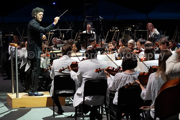 Pacific Symphony - Tchaikovsky Spectacular, Concert of Hope