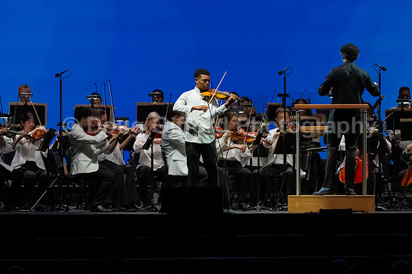 Pacific Symphony - Tchaikovsky Spectacular, Concert of Hope