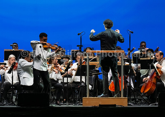 Pacific Symphony - Tchaikovsky Spectacular, Concert of Hope