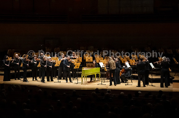 Pacific Symphony - Four Seasons & Strauss
