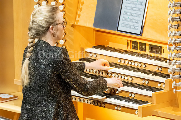 Pacific Symphony - Organ Superstar Anna Lapwood