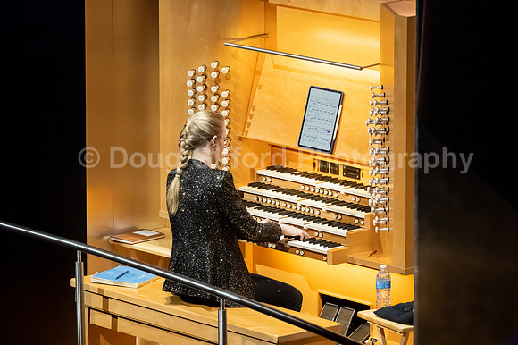Pacific Symphony - Organ Superstar Anna Lapwood