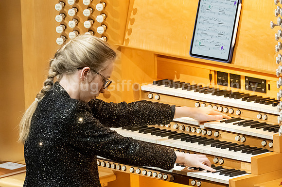 Pacific Symphony - Organ Superstar Anna Lapwood
