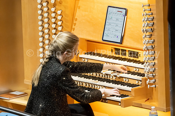 Pacific Symphony - Organ Superstar Anna Lapwood