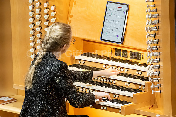 Pacific Symphony - Organ Superstar Anna Lapwood