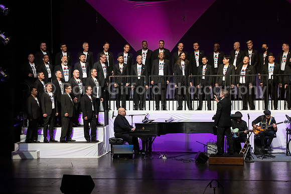 MenAlive - OC Gay Men's Chorus / "I am America"