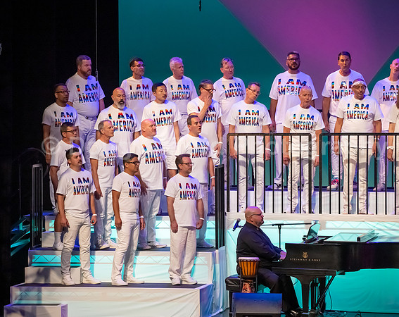 MenAlive - OC Gay Men's Chorus / "I am America"
