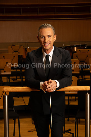 Media Portraits of Alexander Shelley, the Pacific Symphony's new Artistic and Music Director